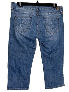 Vintage Y2K Guess Jeans Sassy Capri Slim Leg Denim Cropped Jeans Size 28